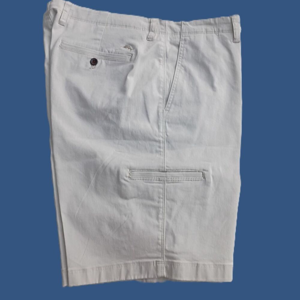 Tommy Bahama Men's Off White Shorts